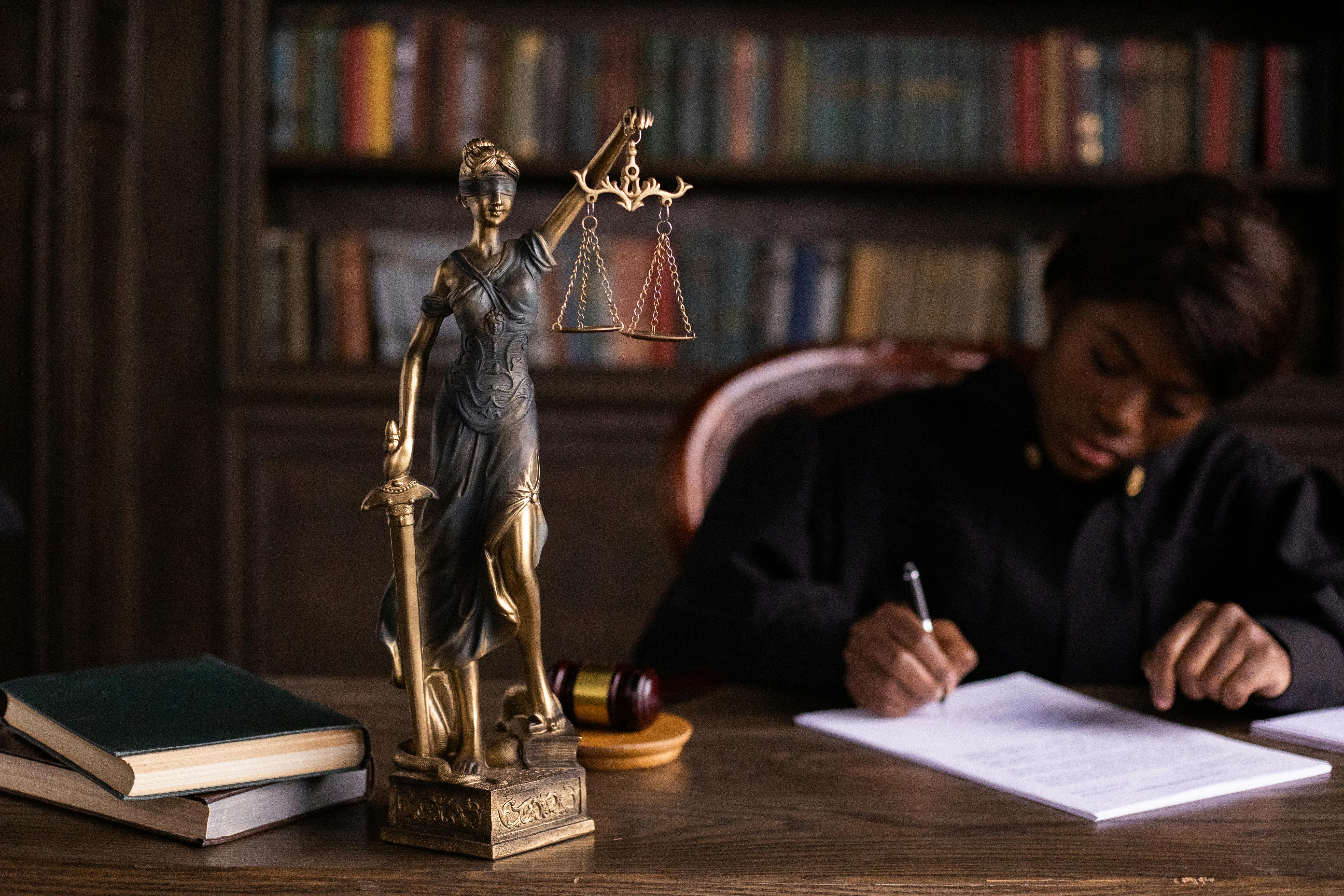 Choosing the Right Law Firm in Marrakech | Benzakour Law Firm